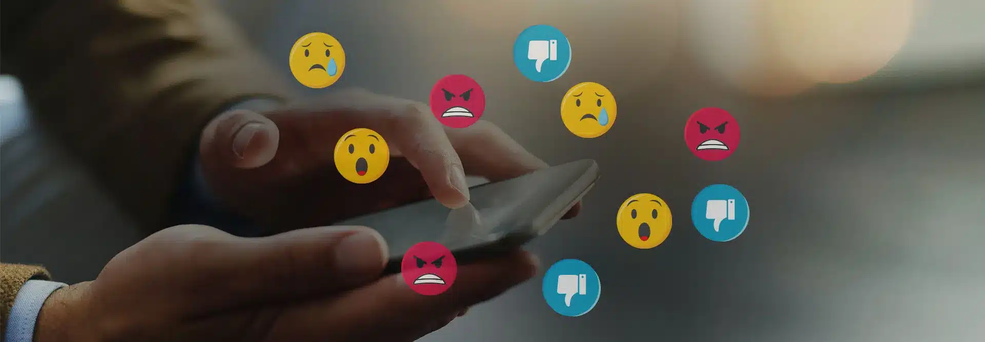 manage negative comments on social media manage negative comments on social media