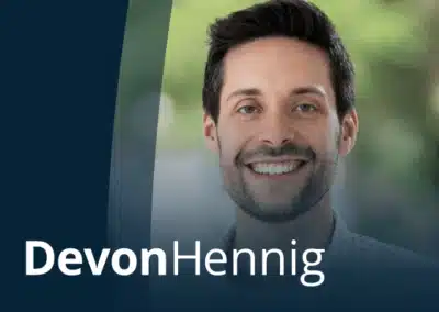 Devon-Hennig-case-study-featured-image-560×420-1-400×284 Affiliate marketer six figures